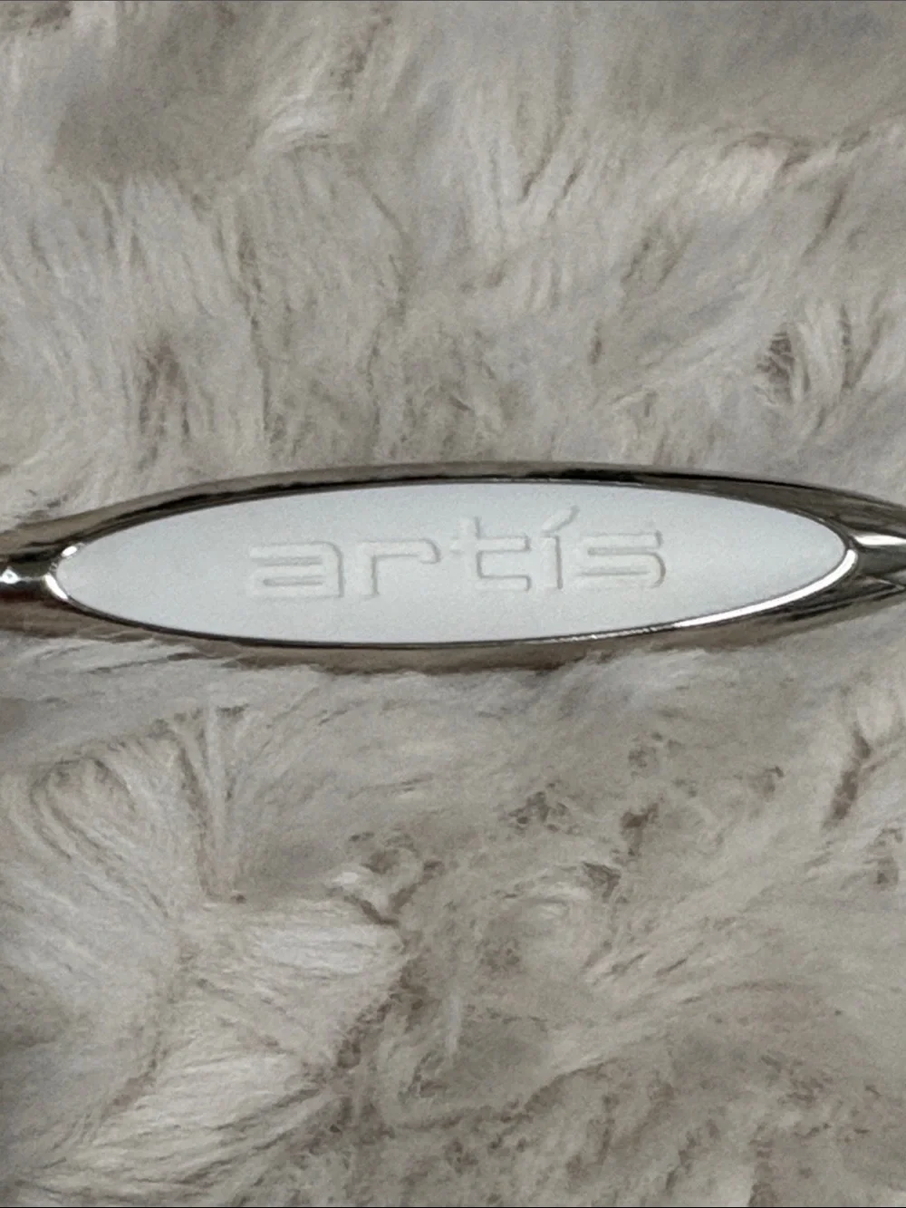 Artis Oval 6 Brush
